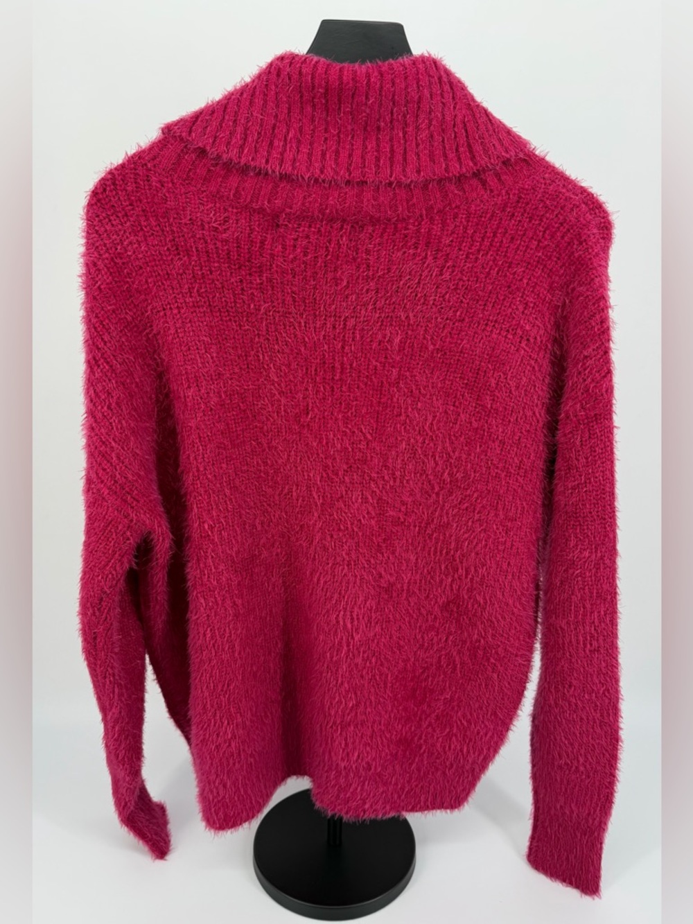 Calvin Klein Jeans Fuzzy Turtleneck Sweater Pink Women’s Size M and S Soft Knit - Picture 2 of 8